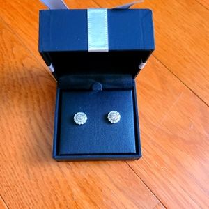 .10 CTTW Diamond Earrings- round